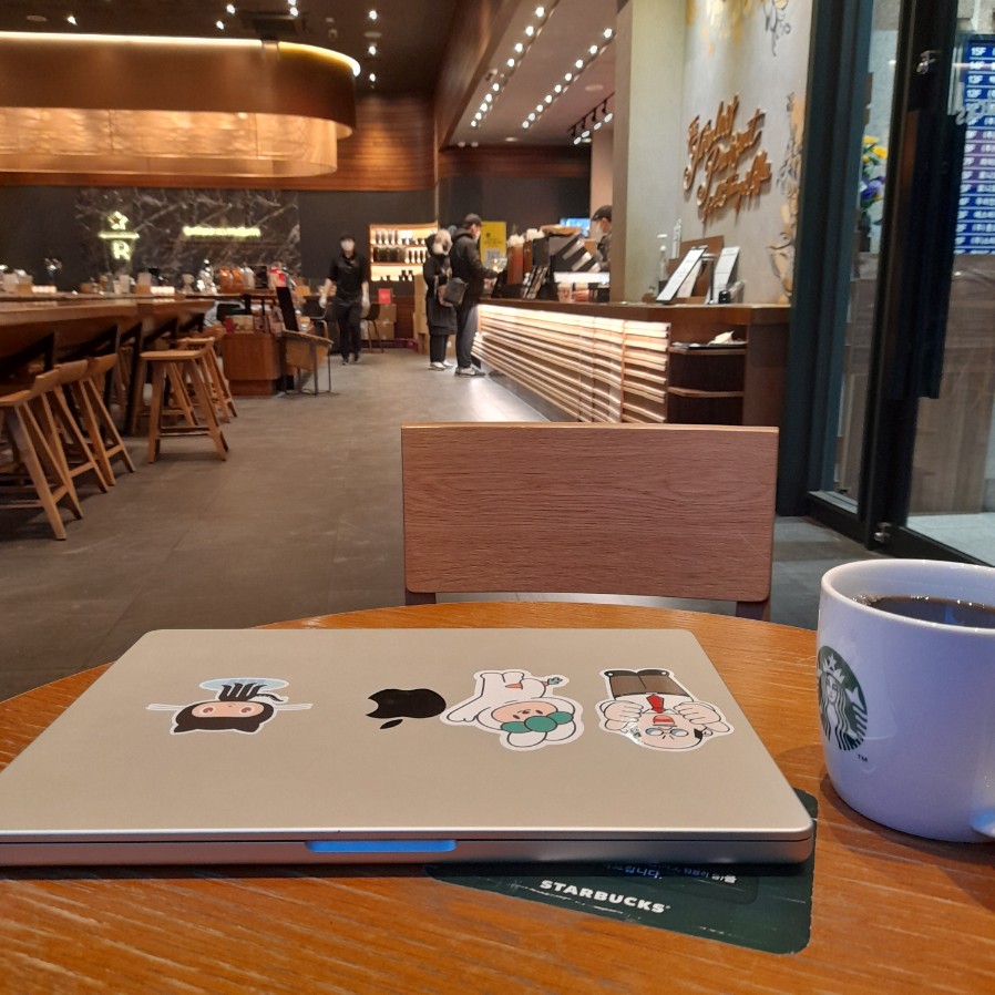 Starbucks of Teheran